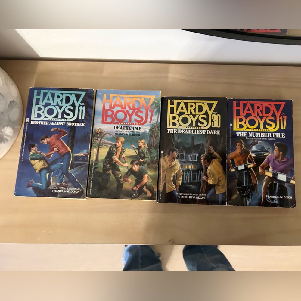 Vintage 1980s Hardy Boys 4-Book Set Death Game Brother vs Brother